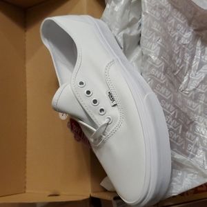 Vans - Authentic Boat Shoe